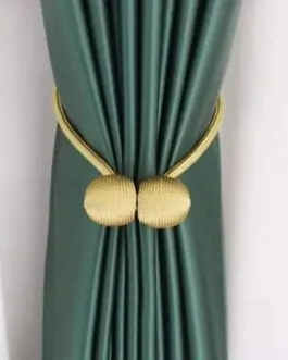 Curtain Holder